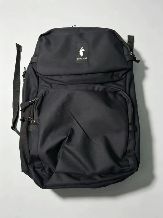 cotopaxi Handbags - Cotopaxi Black 16L Backpack Travel Laptop Daypack